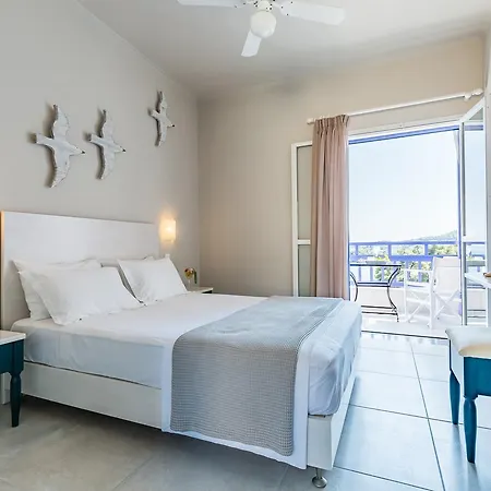 Oniro 4* Votsi (Alonnisos)